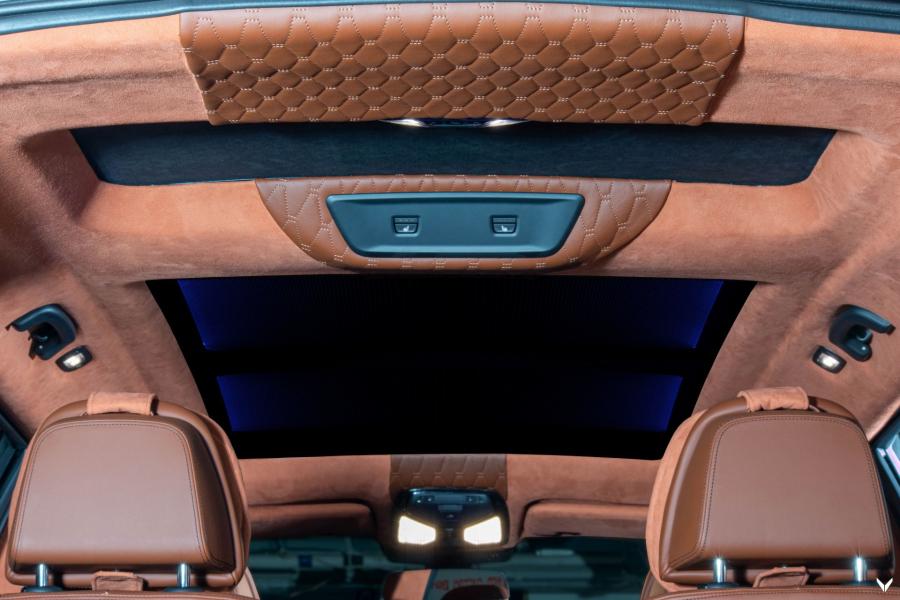 Интерьер BMW X7 M50d by Vilner (G07) 2020 года  (фото 12 из 18)